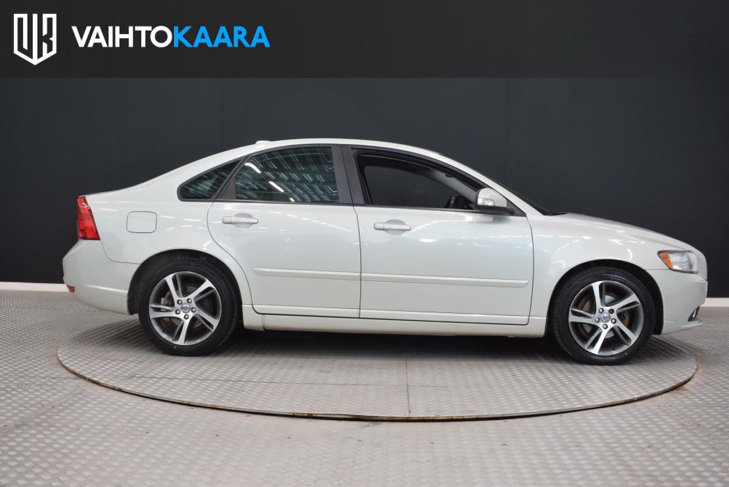 VOLVO S40 2012
