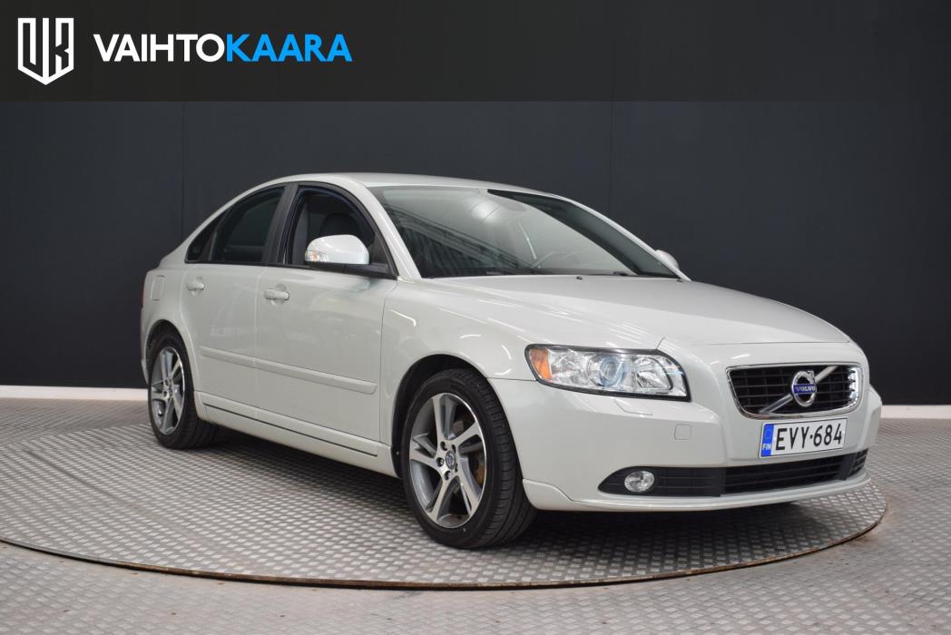 VOLVO S40 2012