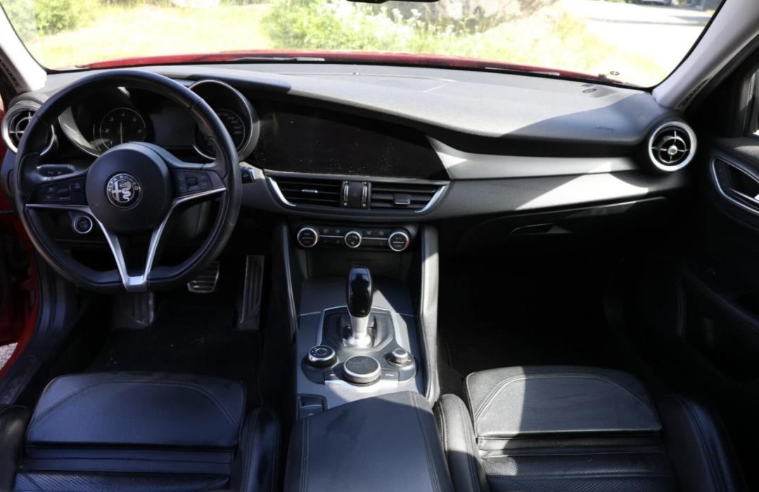 ALFA ROMEO Giulia 2018