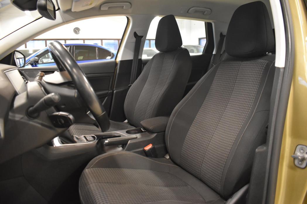 PEUGEOT 308 2018