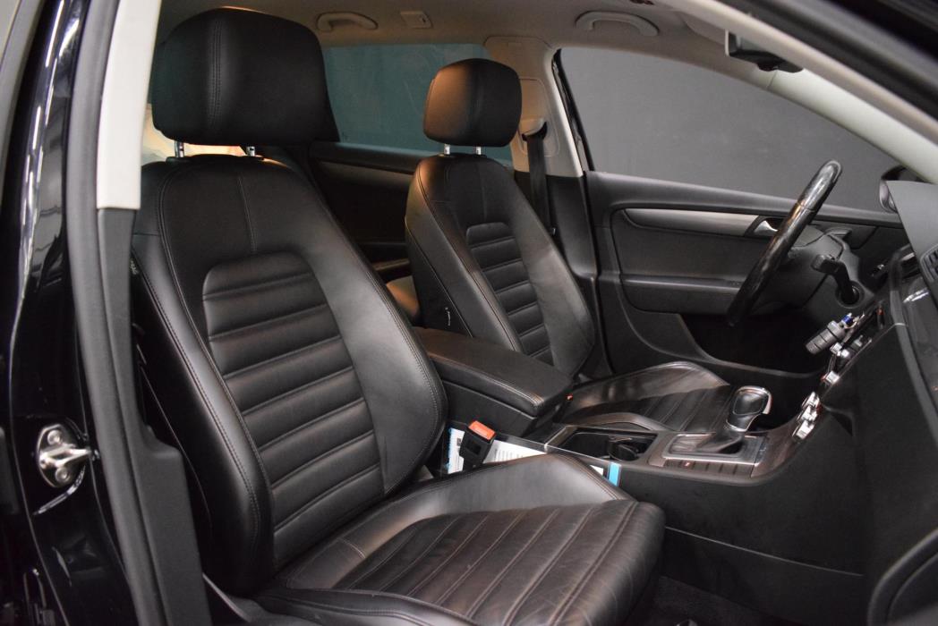 VOLKSWAGEN Passat 2015