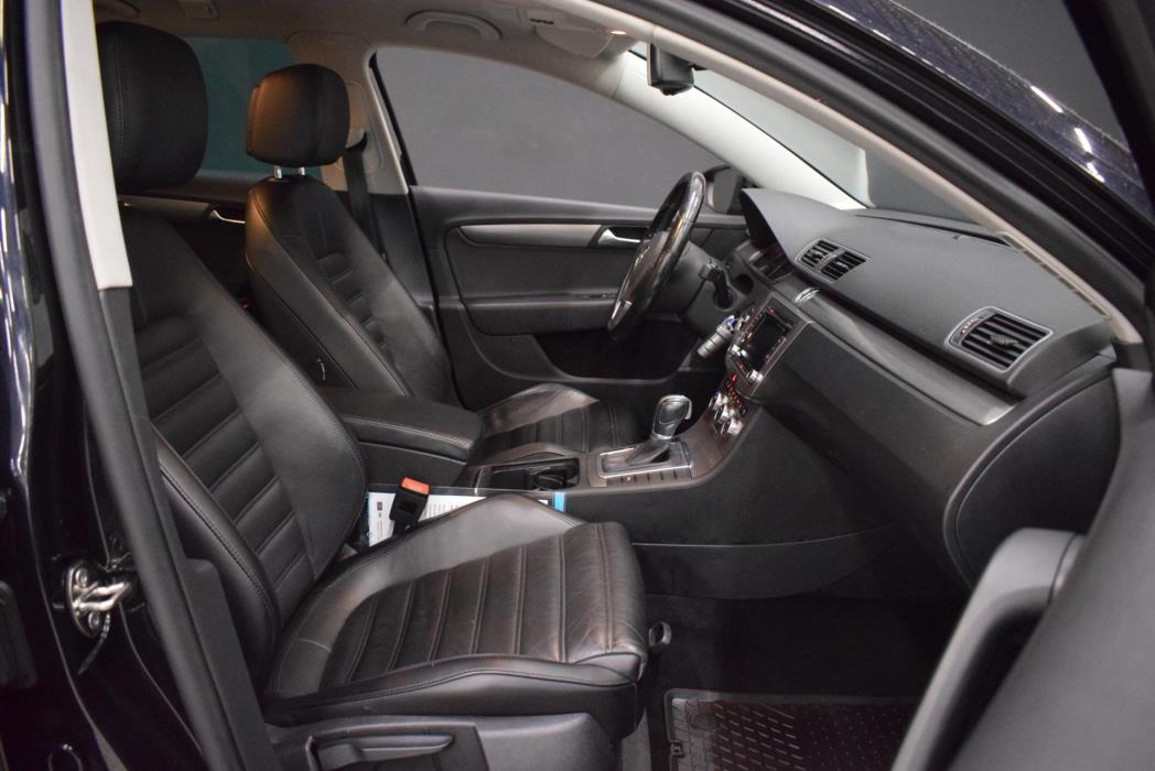 VOLKSWAGEN Passat 2015