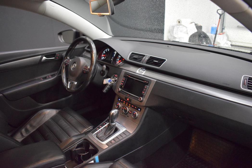 VOLKSWAGEN Passat 2015