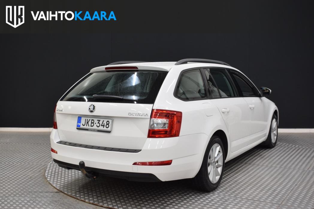SKODA Octavia 2016