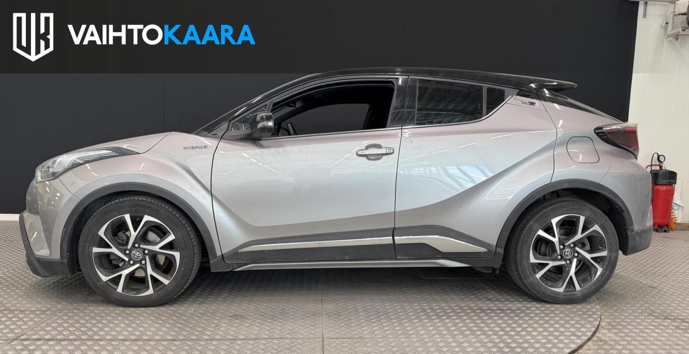 TOYOTA C-HR 2017