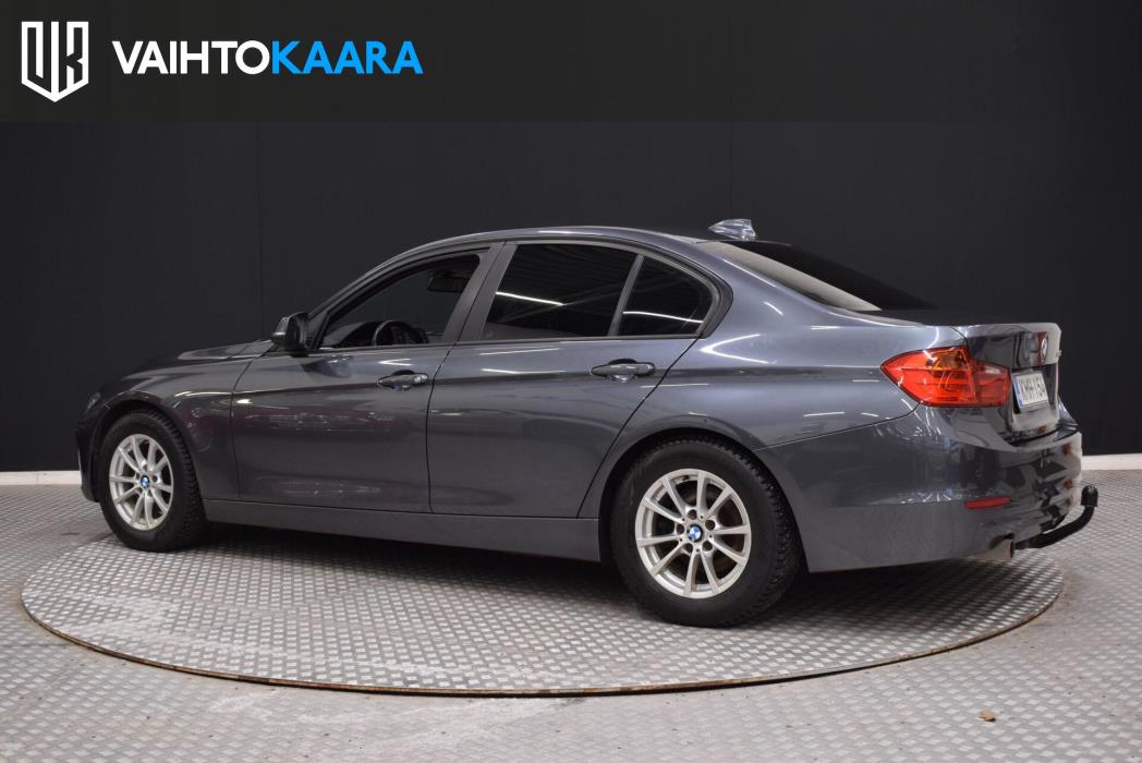 BMW 318 2013