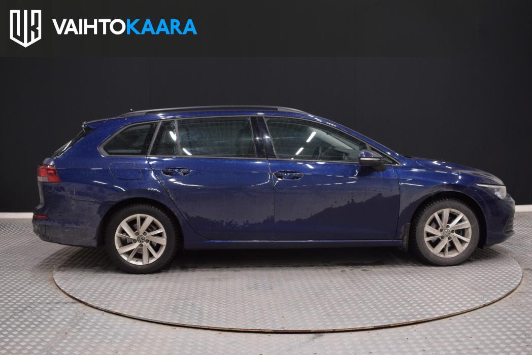 VOLKSWAGEN Golf 2021