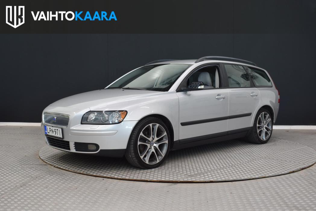 VOLVO V50 2004