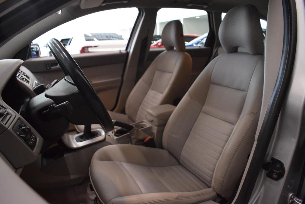 VOLVO V50 2004