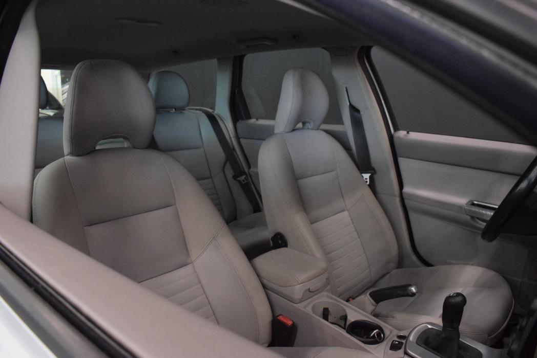 VOLVO V50 2004