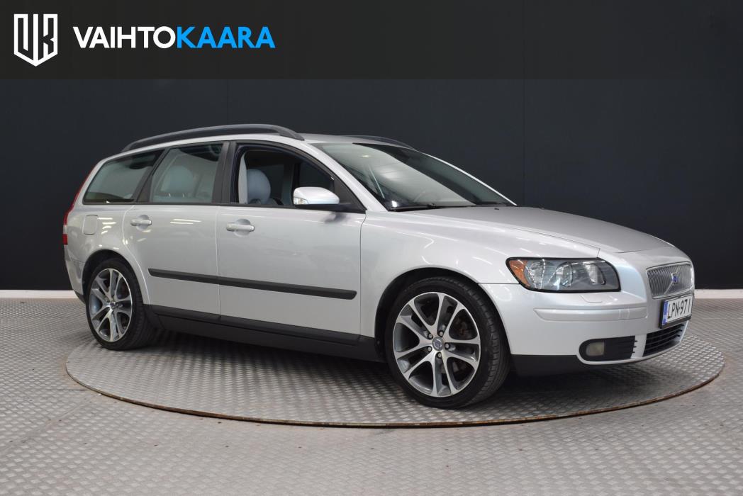 VOLVO V50 2004