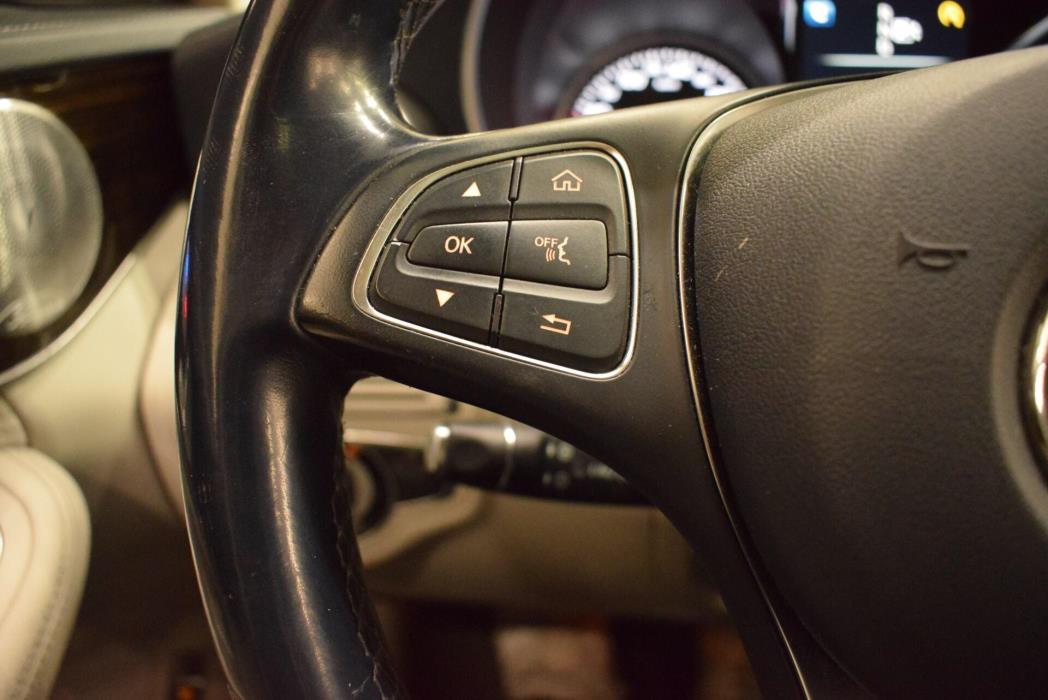 MERCEDES-BENZ C 2015