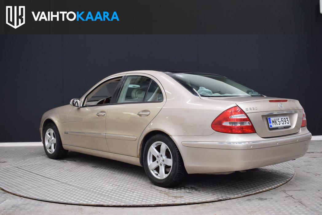 MERCEDES-BENZ E 2002