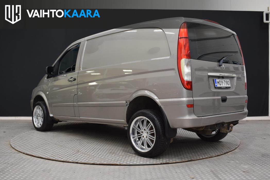 MERCEDES-BENZ Vito 2011