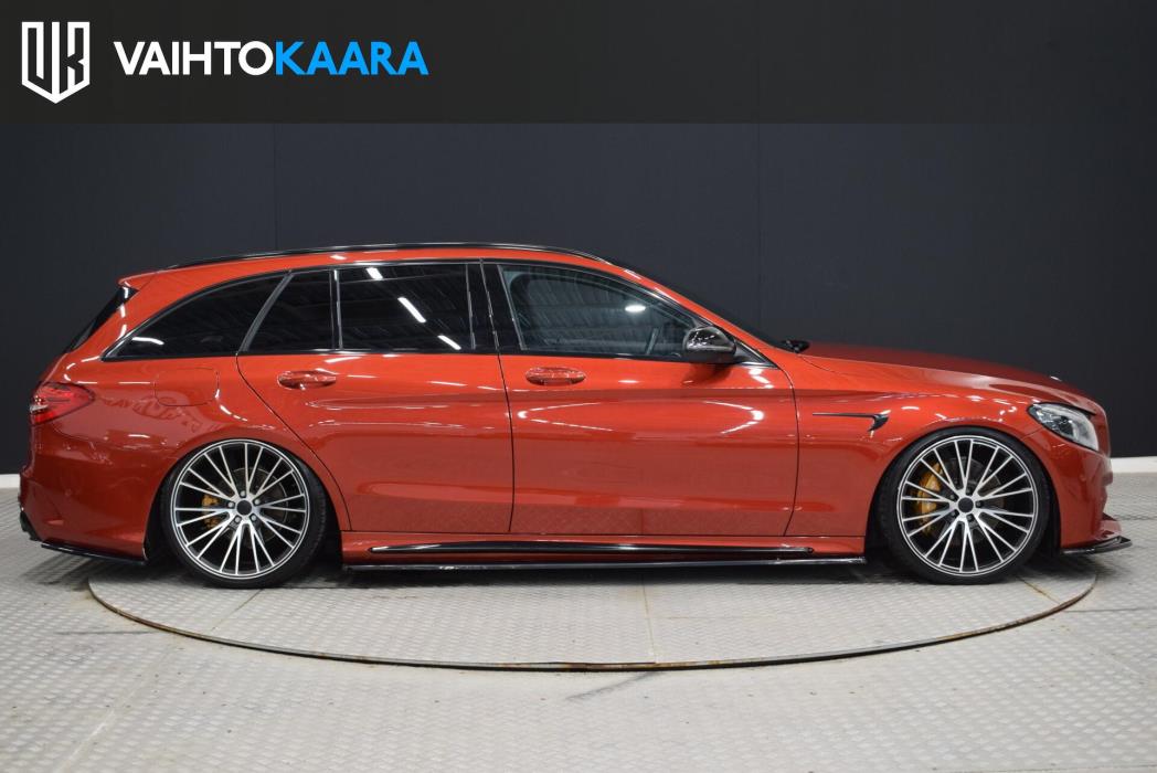 MERCEDES-BENZ C 2016
