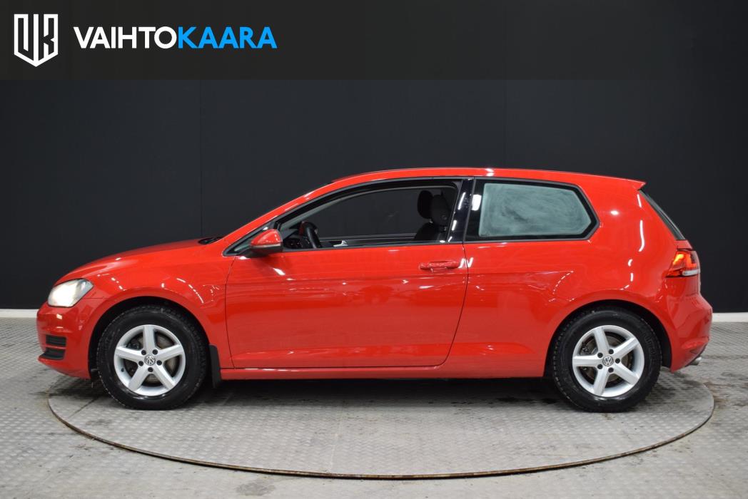 VOLKSWAGEN Golf 2014