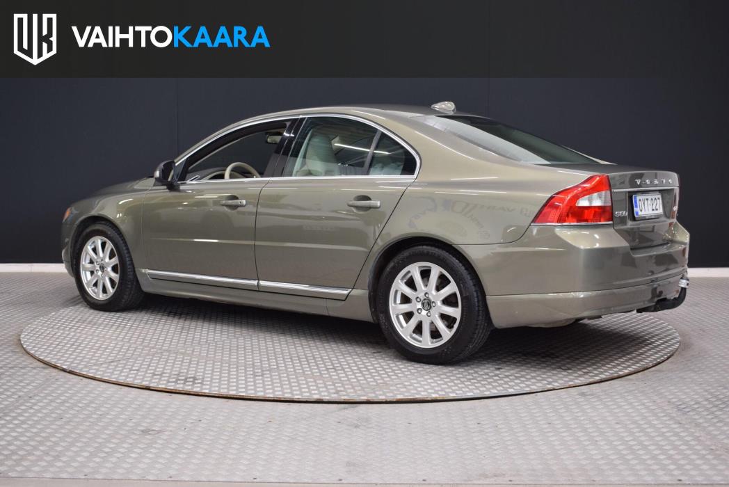 VOLVO S80 2011