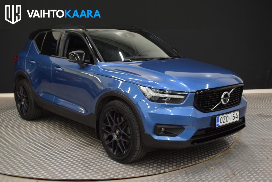 VOLVO XC40 2021