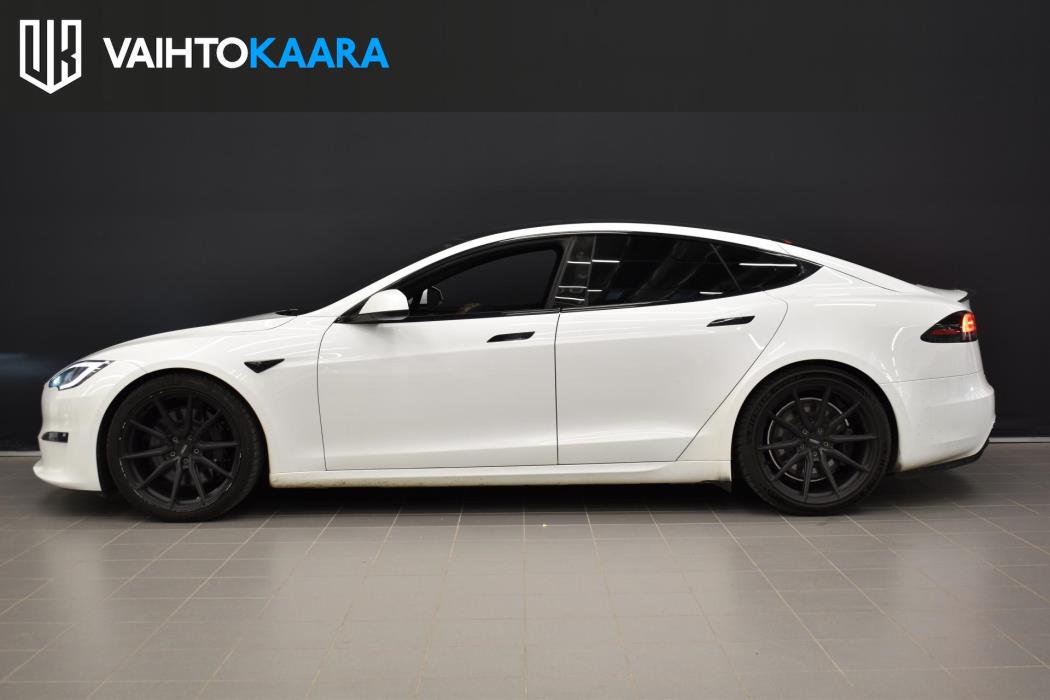 TESLA Model S 2023
