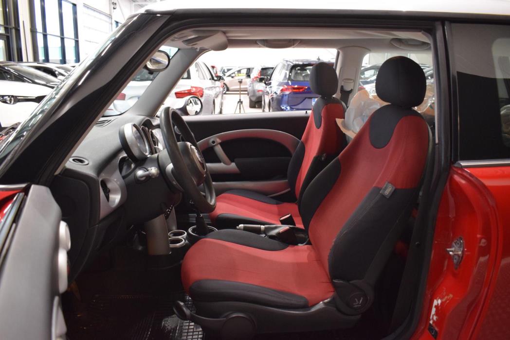 MINI Cooper 2005