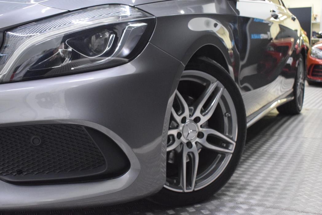 MERCEDES-BENZ A 2017