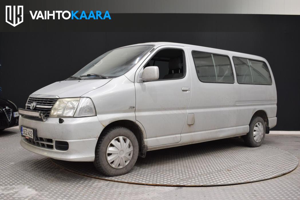 TOYOTA Hiace 2009