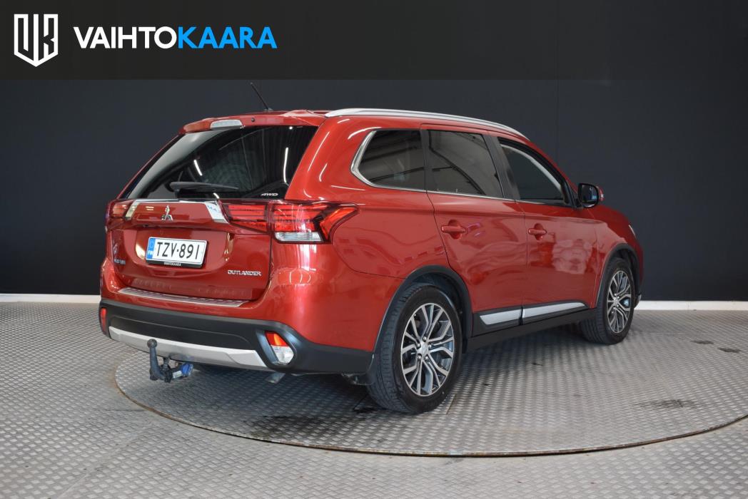 MITSUBISHI Outlander 2015