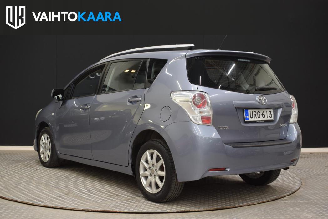 TOYOTA Verso 2012
