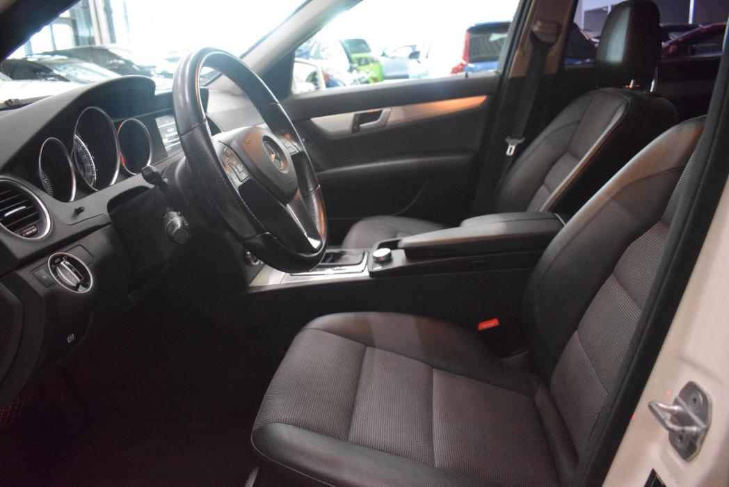 MERCEDES-BENZ C 2012