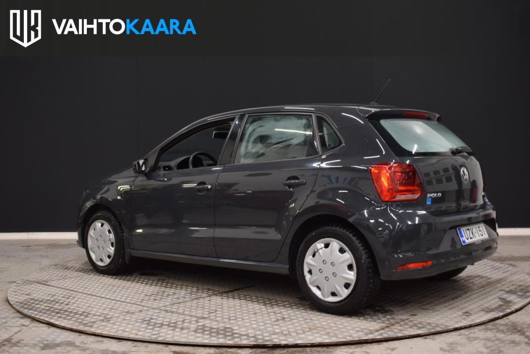 VOLKSWAGEN Polo 2016