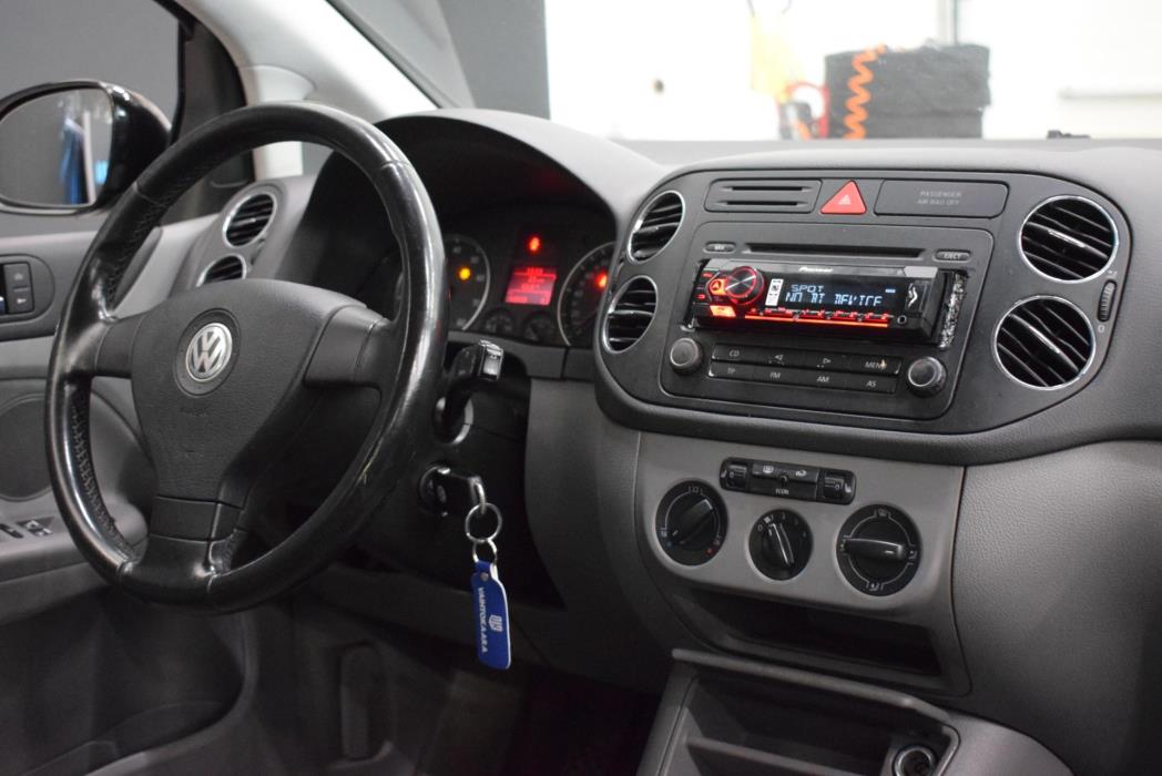 VOLKSWAGEN Golf Plus 2005