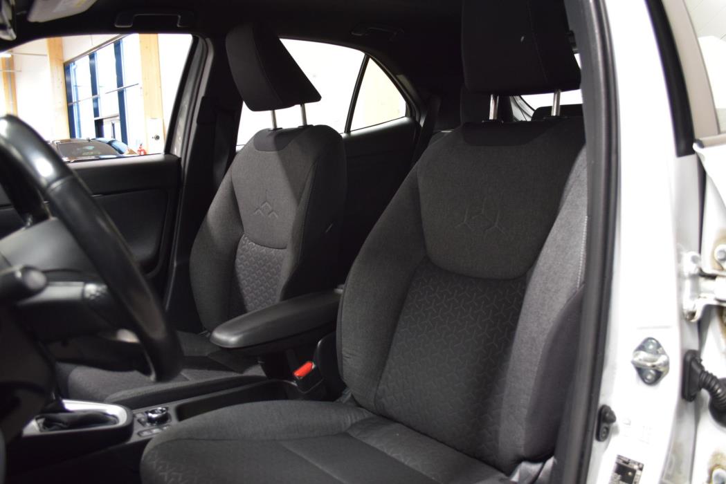 TOYOTA Yaris Cross 2023