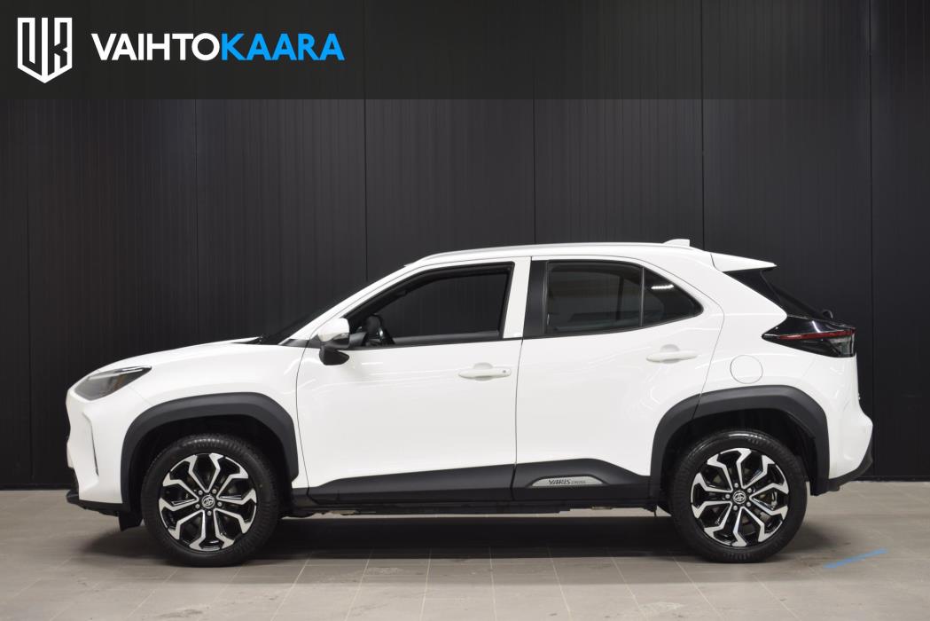 TOYOTA Yaris Cross 2023