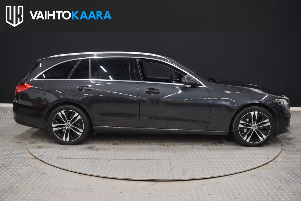 MERCEDES-BENZ C 2022