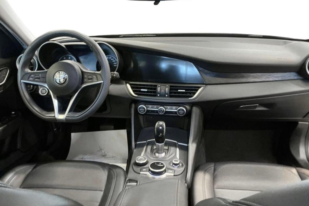 ALFA ROMEO Giulia 2020