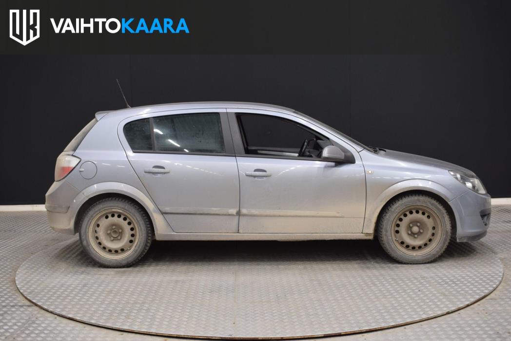 OPEL Astra 2004