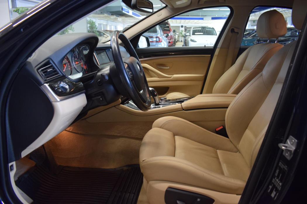 BMW 518 2015