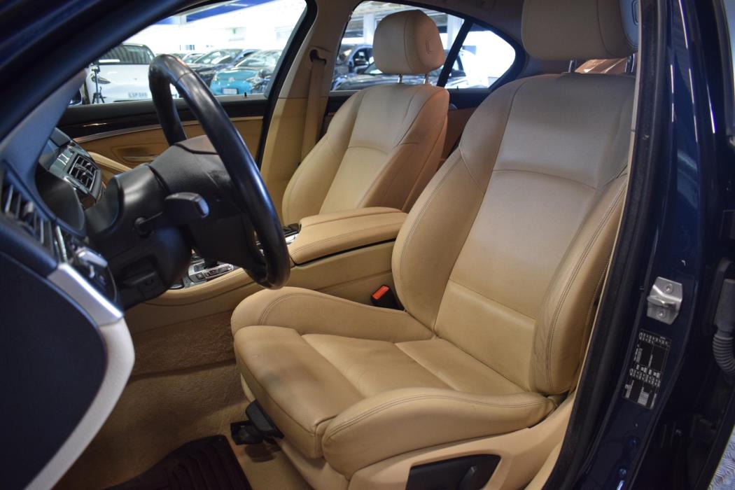 BMW 518 2015