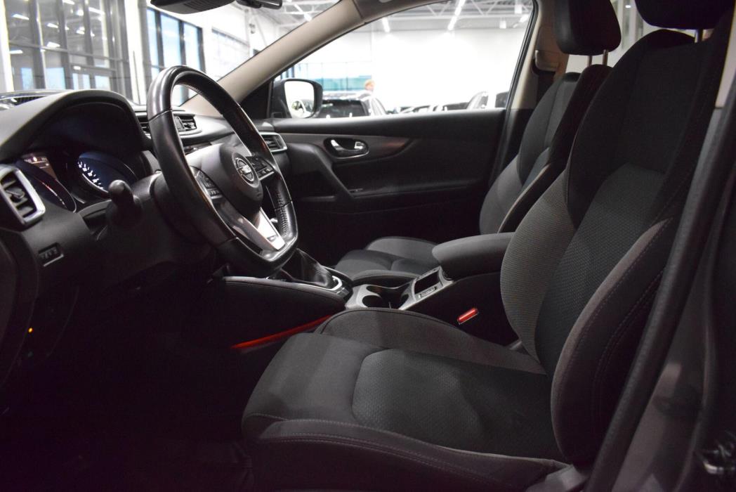 NISSAN Qashqai 2018