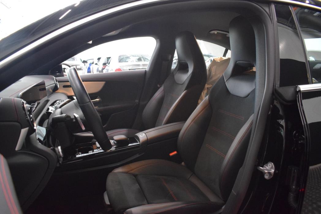 MERCEDES-BENZ CLA 2023