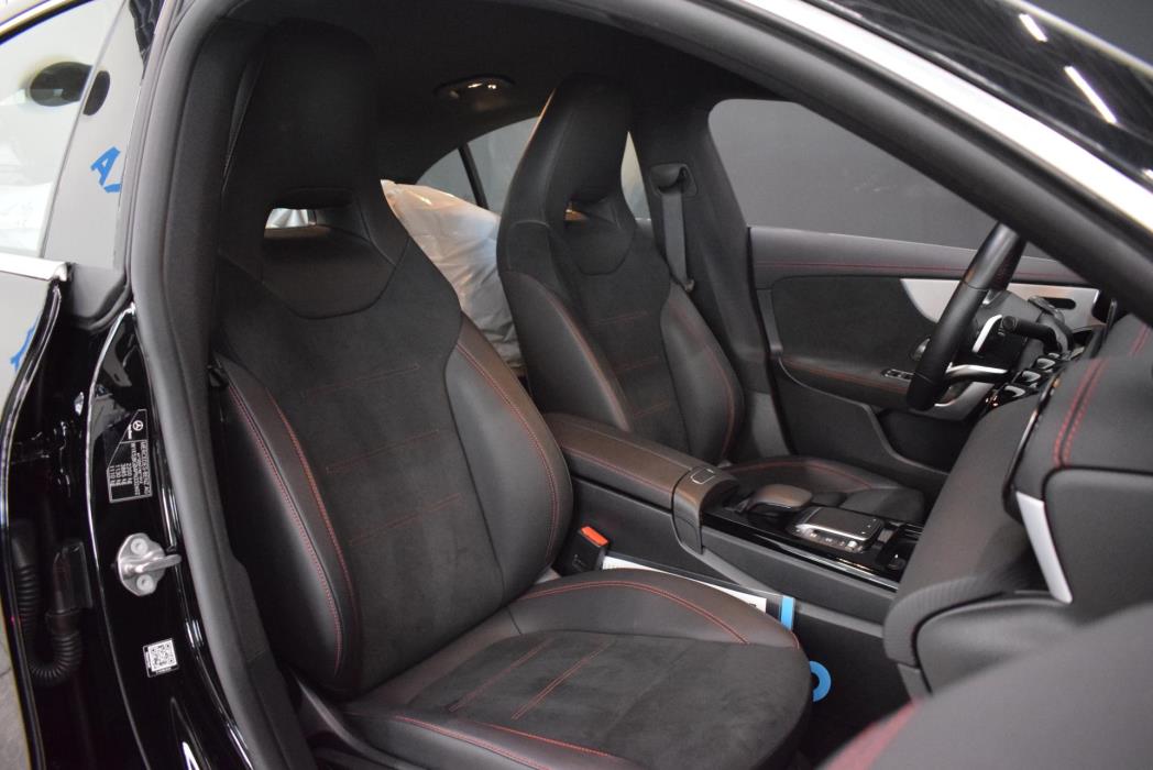 MERCEDES-BENZ CLA 2023