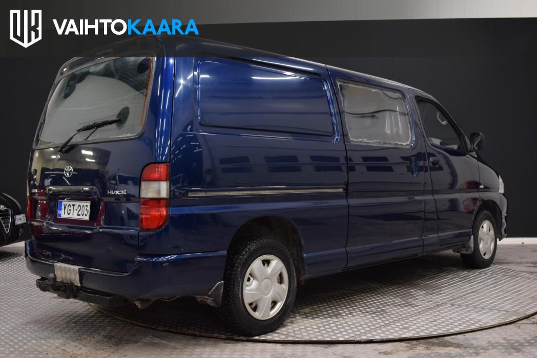 TOYOTA Hiace 2008