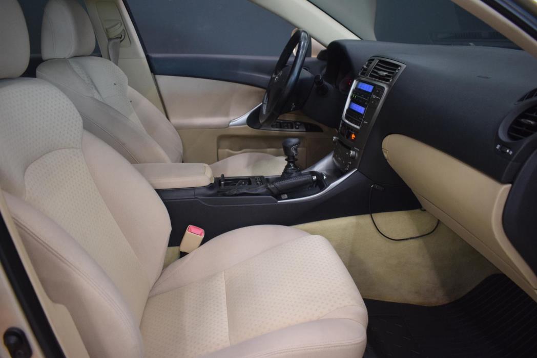LEXUS IS 2008
