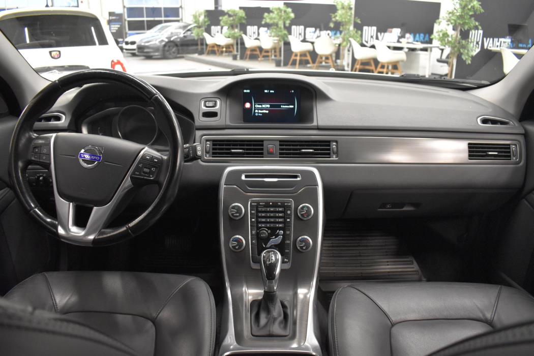 VOLVO XC70 2014