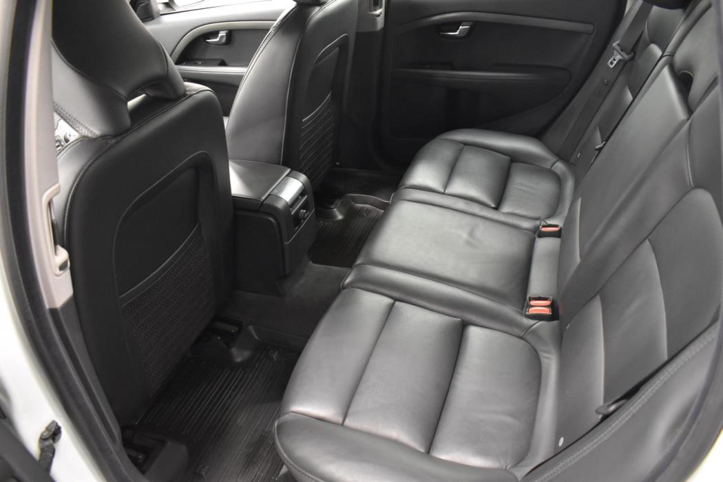 VOLVO XC70 2014