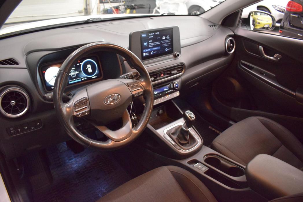 HYUNDAI Kona 2021