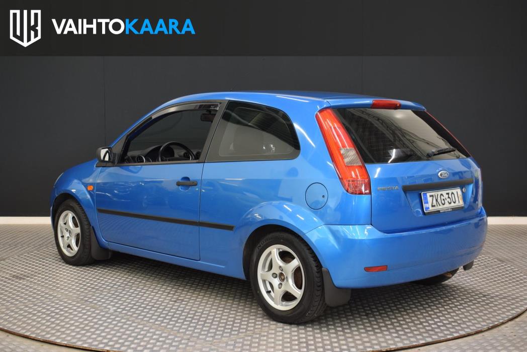 FORD Fiesta 2004