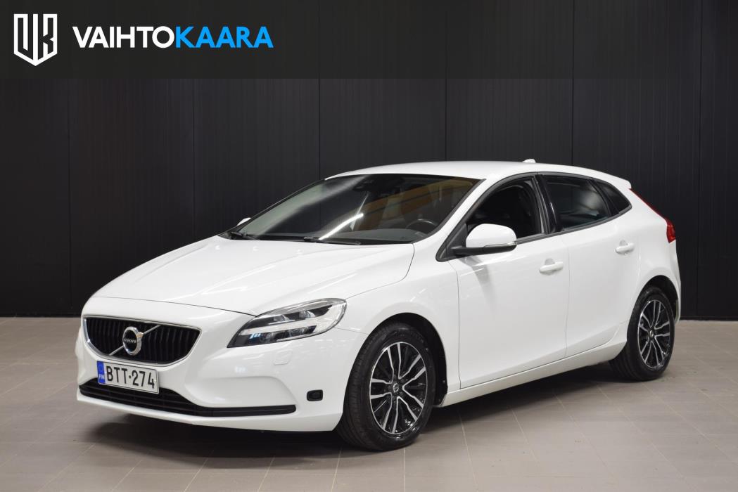 VOLVO V40 2017