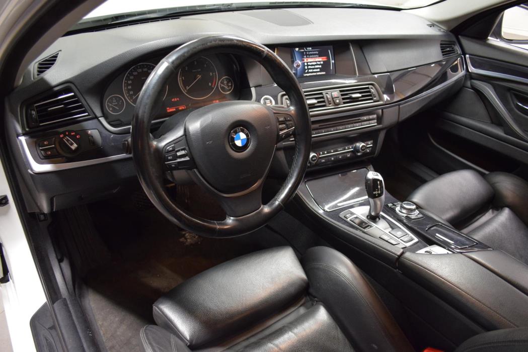 BMW 520 2015