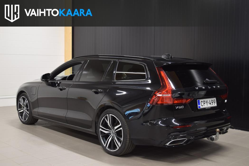 VOLVO V60 2022